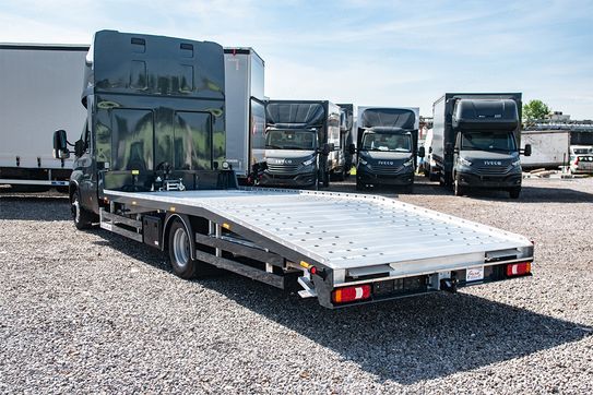 Iveco Daily 70C18 HA8/P Hi-Matic Autolaweta