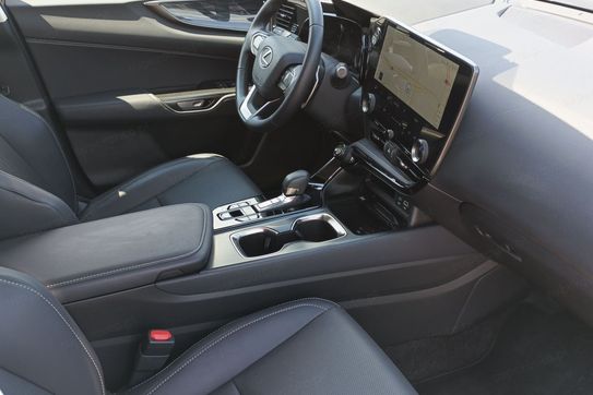 Lexus NX 450h+ Prestige AWD