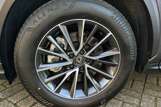 Lexus NX 350h Prestige 2.5 Hybrid AWD