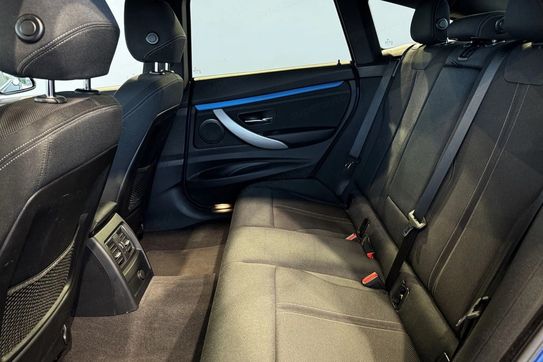 BMW Seria 3 Gran Turismo 320i xDrive M Sport