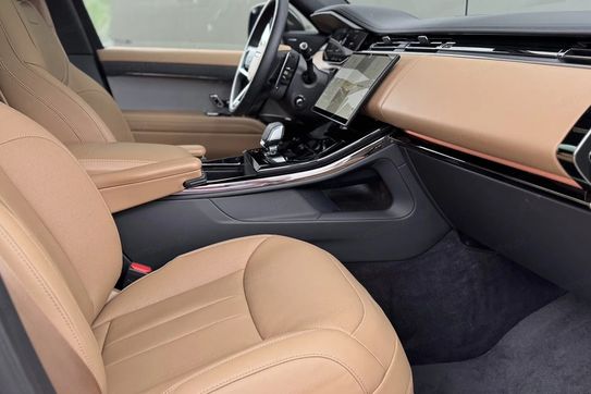 Land Rover Range Rover Sport D300 SE