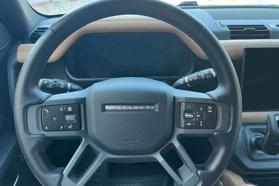 Land Rover Defender 110 3.0 D350 X-Dynamic HSE