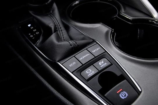 Toyota Camry 2.5 Hybrid Comfort Cvt