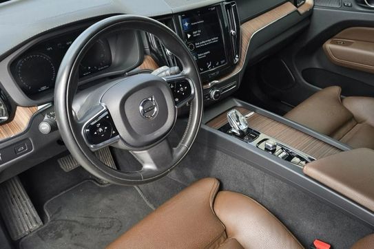 Volvo XC60 B5 D AWD Inscription