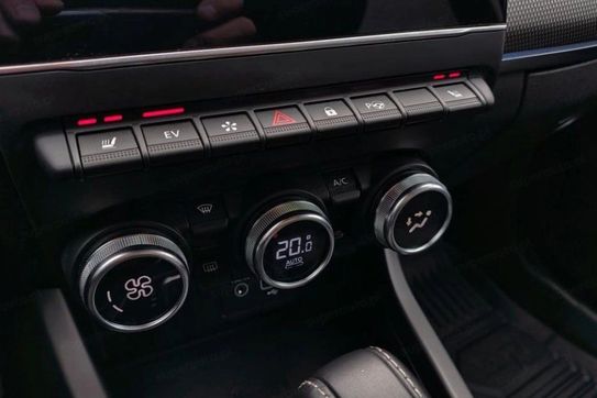 Renault Arkana 1.6 E-Tech Intens