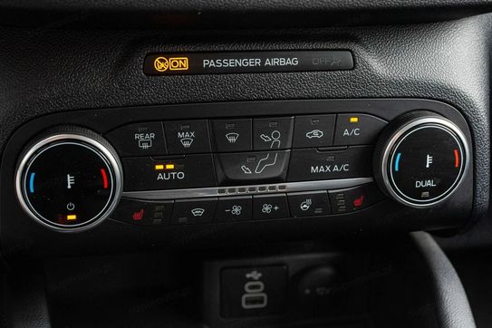 Ford Kuga 1.5 Ecoboost Fwd Titanium x
