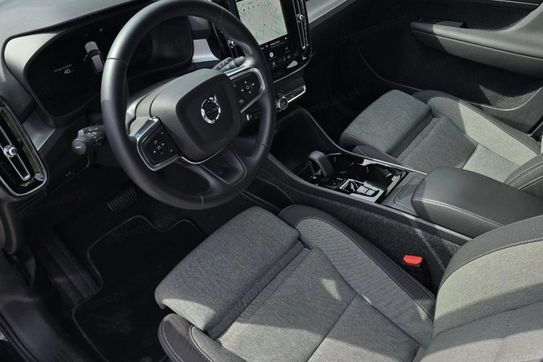 Volvo XC40 B4 Plus Dark