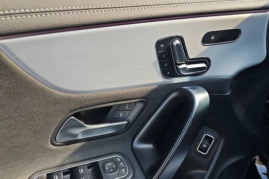 Mercedes CLA 200 AMG Line