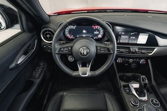 Alfa Romeo Giulia Turbo Ti Q4