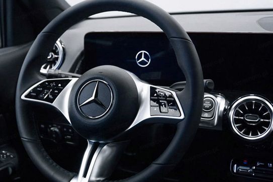 Mercedes GLB 200 Progressive