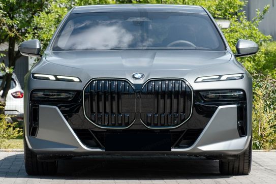 BMW Seria 7 740d xDrive M Sport
