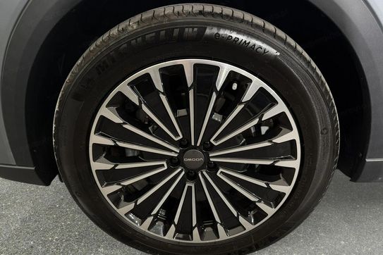 Omoda 9 1.5 Super Hybrid Exclusive AWD