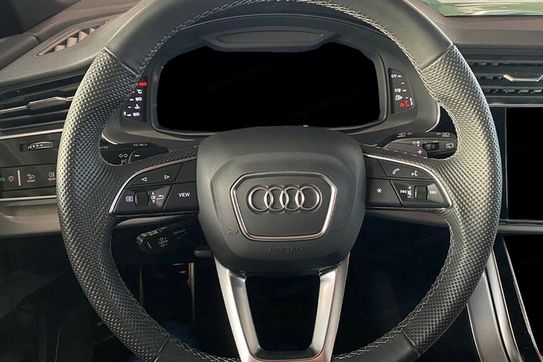 Audi Q7 50 TDI quattro S Line