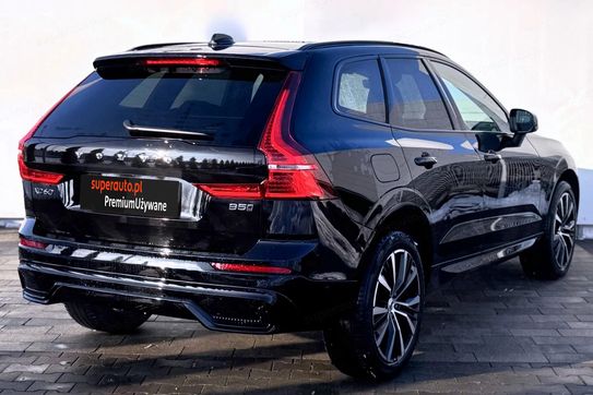 Volvo XC60 B5 B AWD Ultimate Dark
