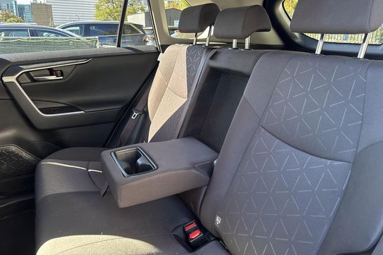 Toyota RAV4 Comfort  2.5 Hybrid