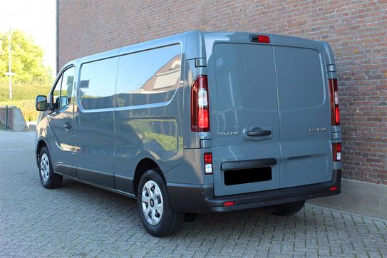 Renault Trafic L2H1 Extra AT9