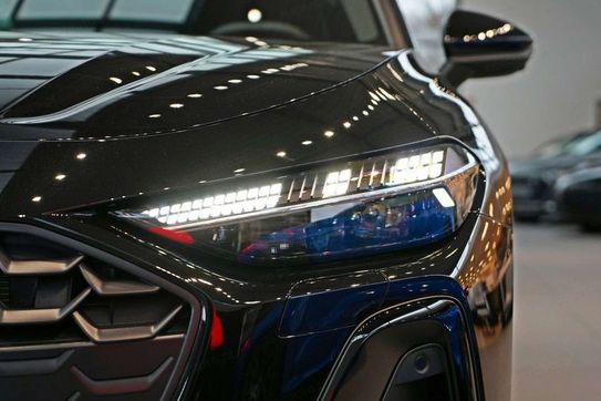 Audi A5 e-Hybrid quattro Avant