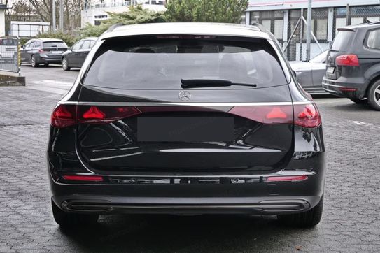 Mercedes E Klasa 200 d Avantgarde Estate