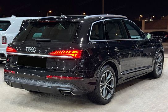 Audi Q7 TDI quattro S Line