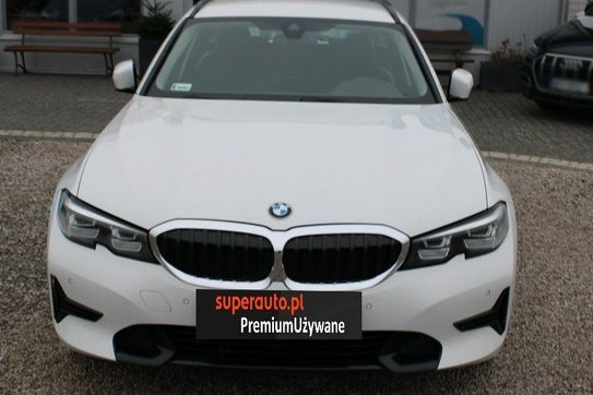 BMW Seria 3 318d mHEV aut
