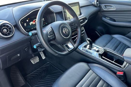 MG HS 1.5 T-GDI Exclusive DCT