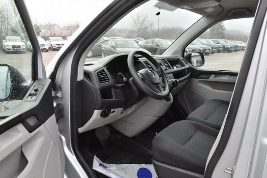 Volkswagen Transporter TDI L2H1