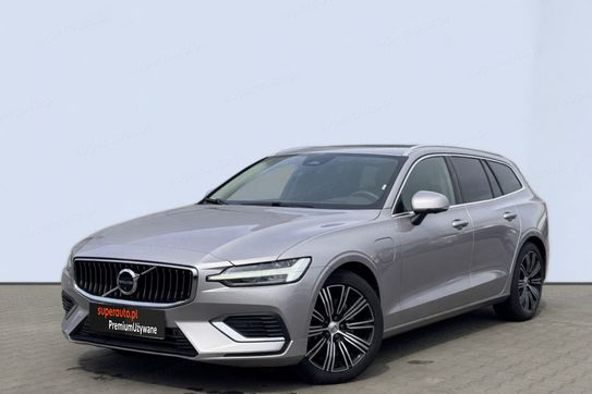 Volvo V60 T6 AWD Plug-In Hybrid Plus Bright