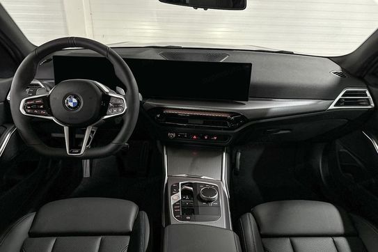 BMW Seria 3 Touring 320d xDrive M Sport