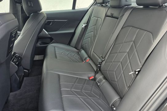 BMW Seria 5 520d xDrive mHEV M Sport aut