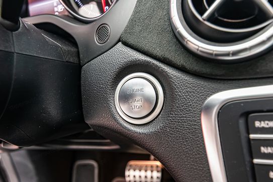 Mercedes CLA 220 4-Matic