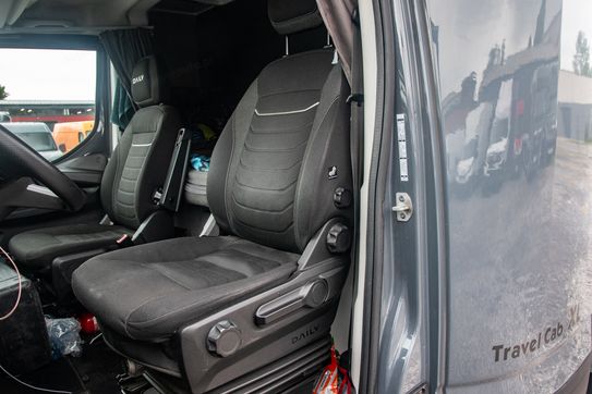 Iveco Daily 70C18 HA8/P Hi-Matic Autolaweta