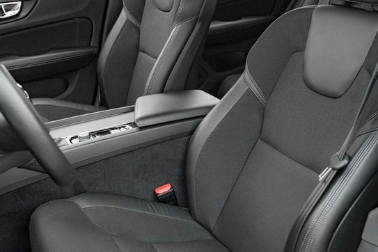 Volvo V60 Cross Country D4 AWD