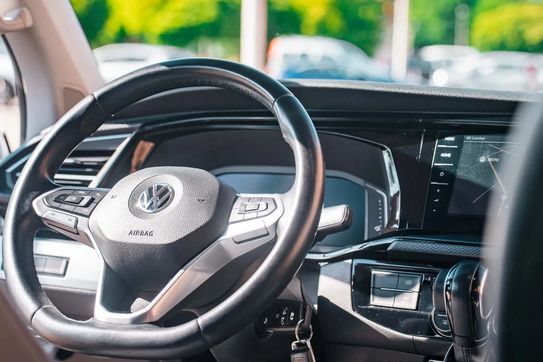 Volkswagen Multivan 6.1 2.0 TDI DSG