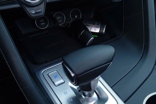 Genesis G70 Shooting Brake G70 2.0T Plus 8AT AWD