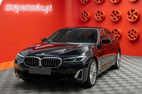 BMW Seria 5 520e Luxury Line