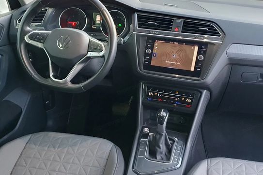 Volkswagen Tiguan 2.0 TDI SCR Life DSG