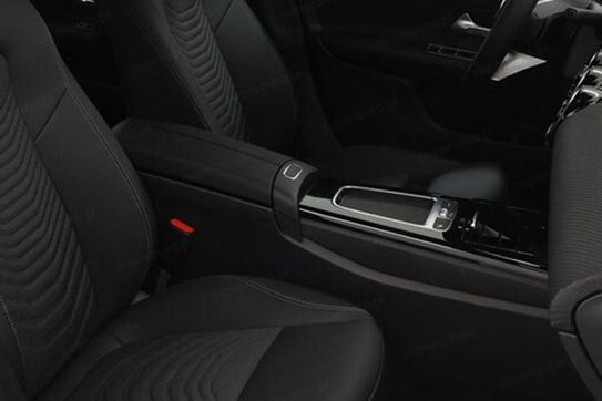 Mercedes CLA 200