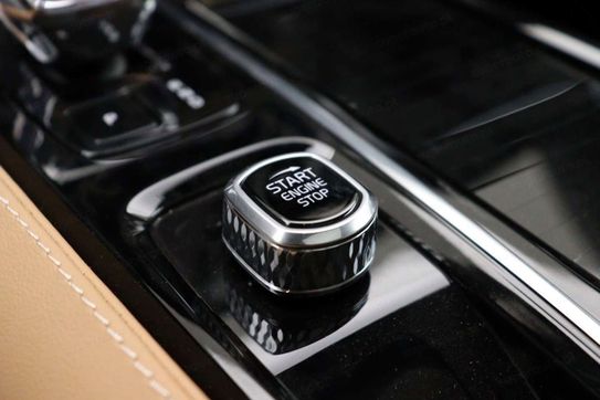 Volvo V60 T6 AWD Plug-In Hybrid Plus Dark