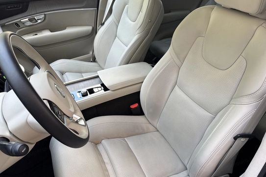 Volvo XC90 T8 AWD Plug-In Hybrid Ultra Bright 7os