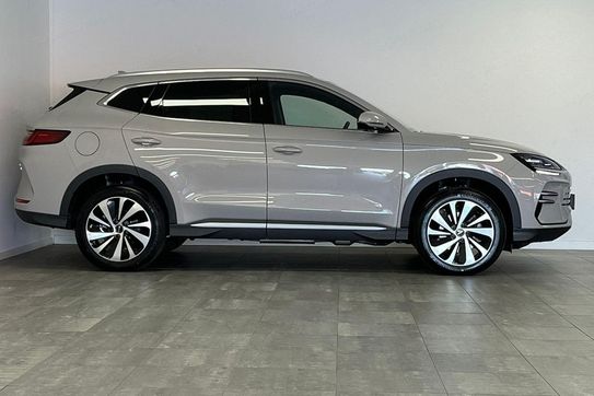 BYD Seal U DM-i  Design AWD