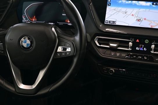 BMW Seria 2 Gran Coupe 218d Sport Line