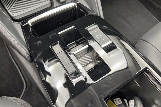 Citroen C4 X Shine Pack 1.2 PureTech EAT8