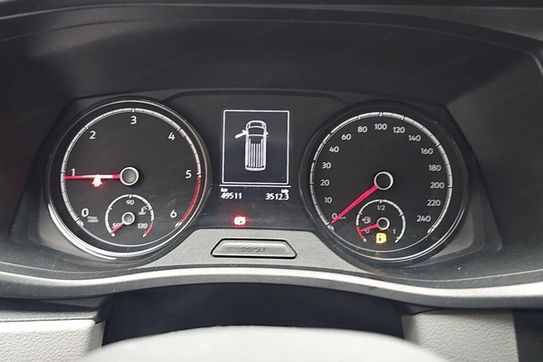 Volkswagen Transporter Kombi L1H1