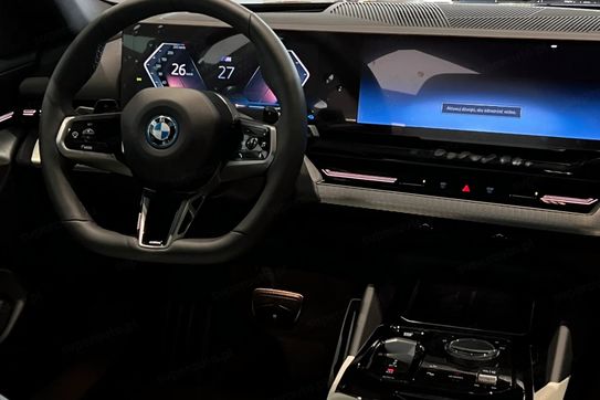 BMW Seria 5 Touring 530e xDrive M Sport