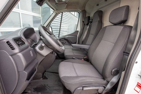 Renault Master Maxi L3H2