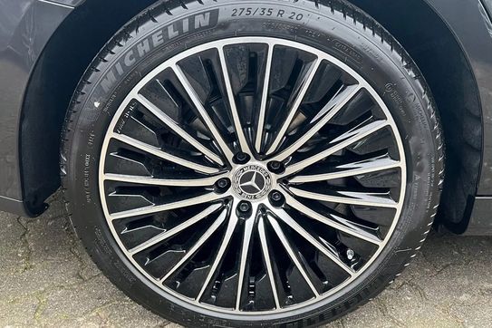 Mercedes Klasa E 200 4-Matic AMG