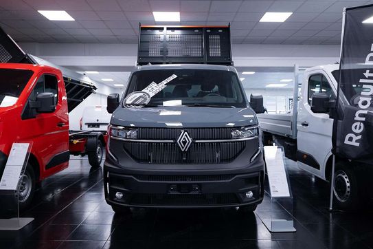 Renault Master L4 Wywrotka RWD-DBL