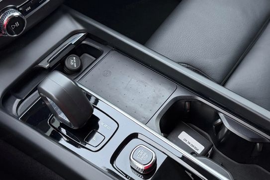 Volvo XC60 B4 D AWD Plus Bright