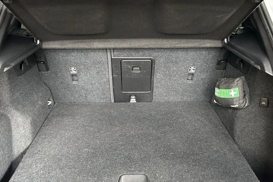 Volvo XC40 T3 R-Design aut