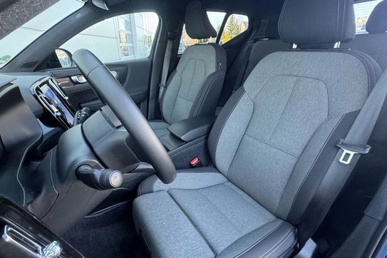 Volvo XC40 B3 Plus Dark